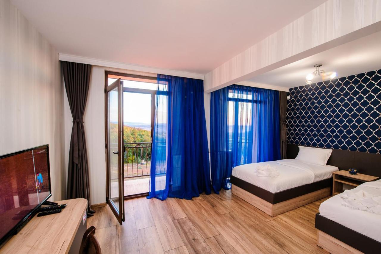 Пиргуля Hotel Miladinovtsi Exterior photo